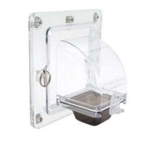 friendly feeder with hinged door
